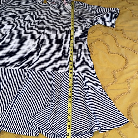 Vineyard Vines Dress - Picture 2 of 4